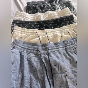 4 shorts 1 pants size XL